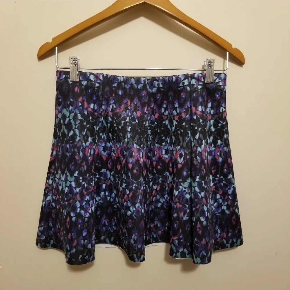 Aeropostale Medium skater Mini skirt‎ kaleidoscope